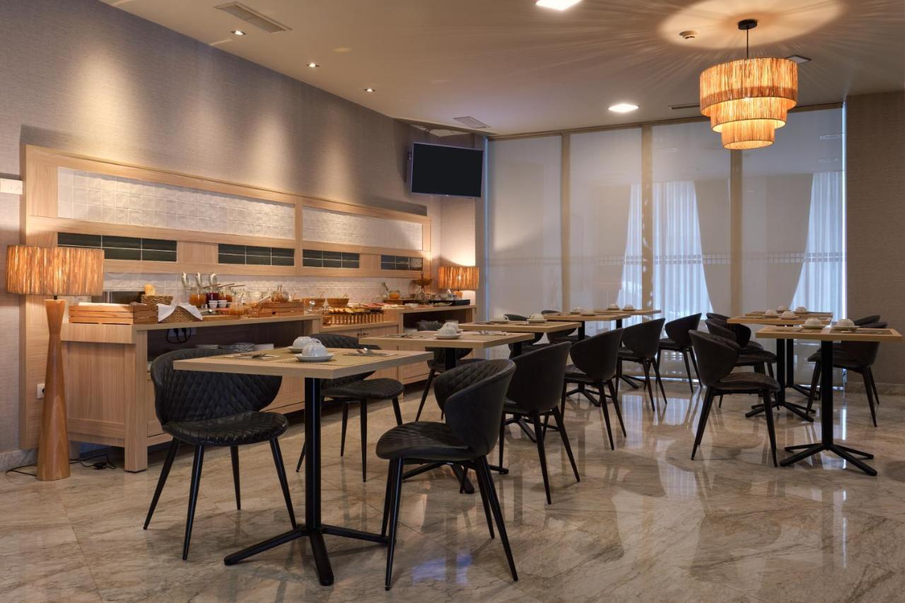 Hotel Castro Real Oviedo Ngoại thất bức ảnh