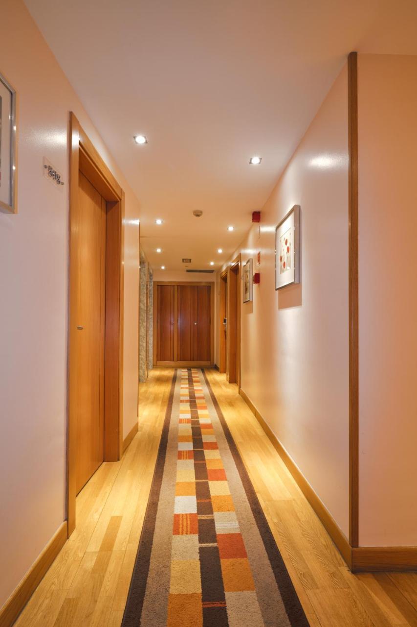 Hotel Castro Real Oviedo Ngoại thất bức ảnh